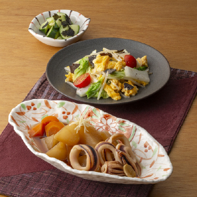 いか大根・ふんわり卵と野菜の塩炒め・胡瓜の磯あえ